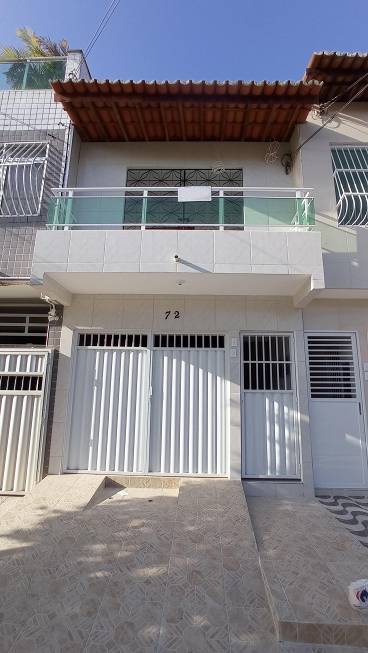 Foto 1 de Casa com 5 Quartos à venda, 220m² em Carlito Pamplona, Fortaleza
