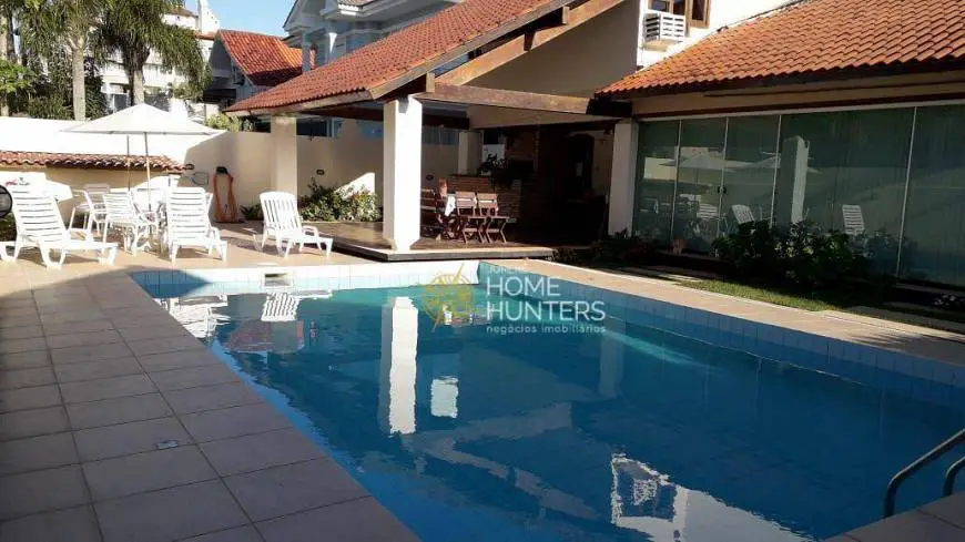 Foto 1 de Casa com 5 Quartos à venda, 382m² em Jurerê Internacional, Florianópolis