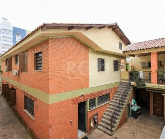 Foto 3 de Casa com 7 Quartos à venda, 442m² em Santana, Porto Alegre