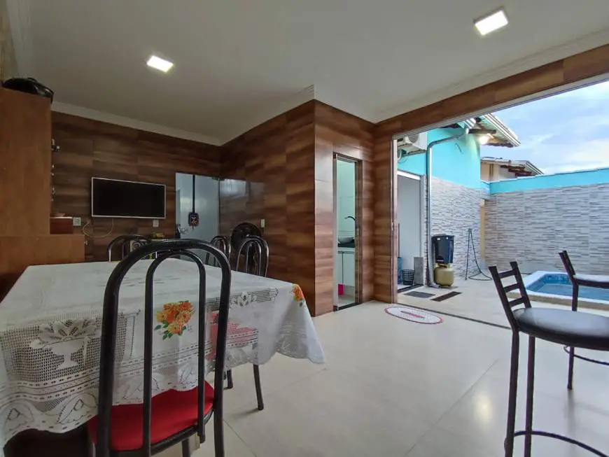 Foto 3 de Casa de Condomínio com 3 Quartos à venda, 190m² em Setor Lagoa Quente, Caldas Novas