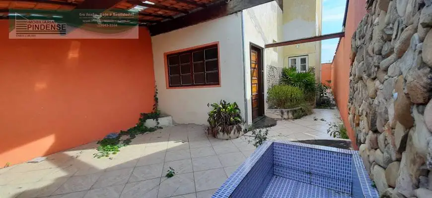 Foto 1 de Sobrado com 2 Quartos à venda, 142m² em Mantiqueira, Pindamonhangaba