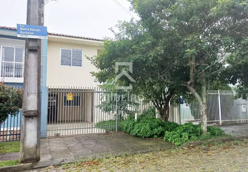 Foto 1 de Sobrado com 3 Quartos para alugar, 140m² em Ouro Fino, São José dos Pinhais