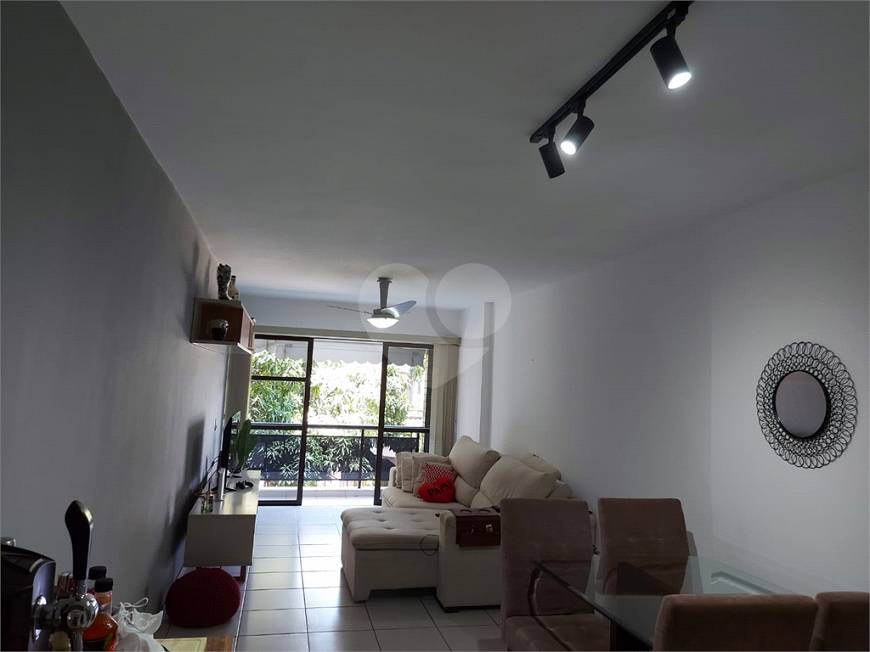Foto 2 de Apartamento com 2 Quartos à venda, 120m² em Estacio, Rio de Janeiro