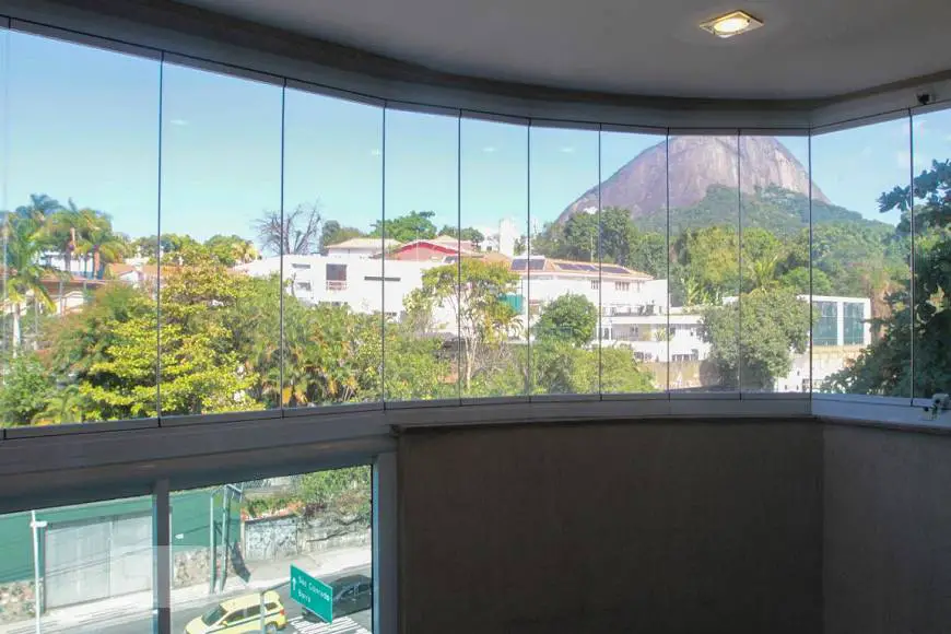 Foto 4 de Apartamento com 2 Quartos para alugar, 80m² em Gávea, Rio de Janeiro