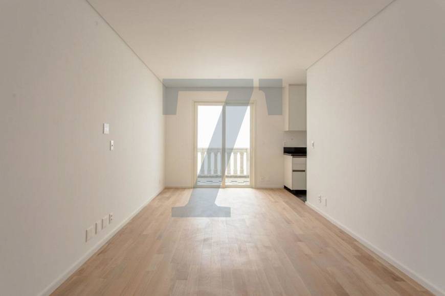 Foto 2 de Apartamento com 2 Quartos para venda ou aluguel, 107m² em Jardim Europa, São Paulo