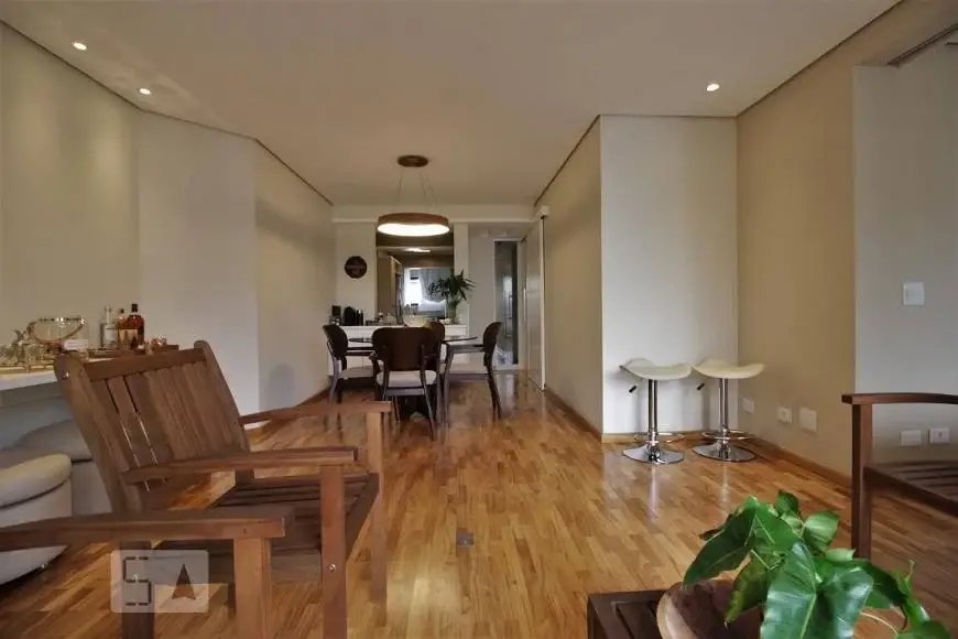 Foto 1 de Apartamento com 2 Quartos para alugar, 115m² em Real Parque, São Paulo