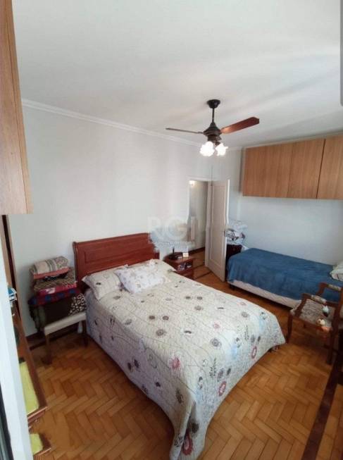 Foto 5 de Apartamento com 2 Quartos à venda, 76m² em Santana, Porto Alegre