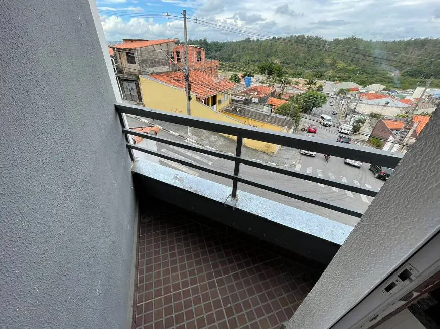 Foto 3 de Apartamento com 2 Quartos para alugar, 50m² em Serpa, Caieiras