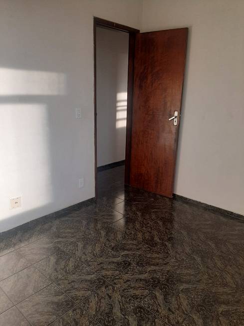 Foto 1 de Apartamento com 2 Quartos para alugar, 70m² em  Vila Valqueire, Rio de Janeiro