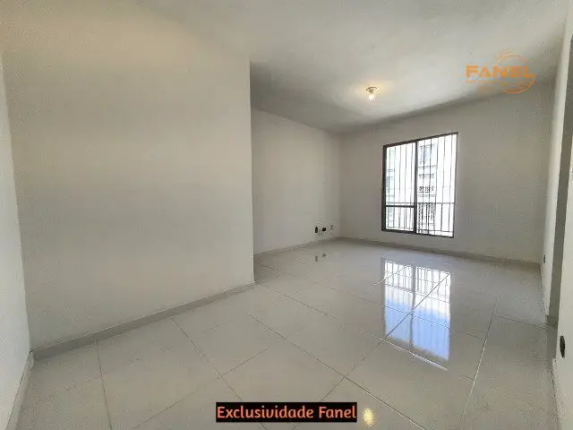 Foto 1 de Apartamento com 3 Quartos para alugar, 59m² em Caxingui, São Paulo