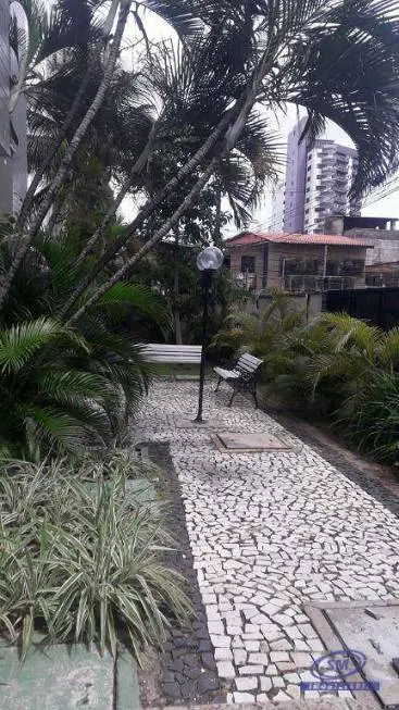 Foto 2 de Apartamento com 3 Quartos para alugar, 150m² em Meireles, Fortaleza