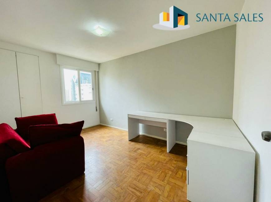 Foto 3 de Apartamento com 3 Quartos para venda ou aluguel, 130m² em Moema, São Paulo