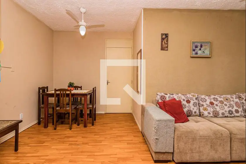 Foto 2 de Apartamento com 3 Quartos para alugar, 66m² em Vila Nova, Porto Alegre