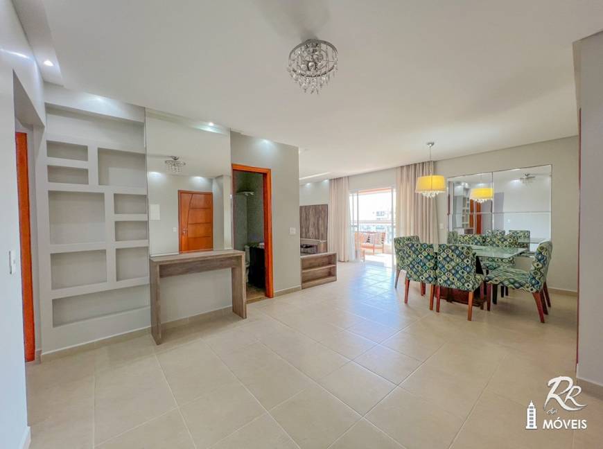 Foto 2 de Apartamento com 3 Quartos à venda, 145m² em Vila Tupi, Praia Grande