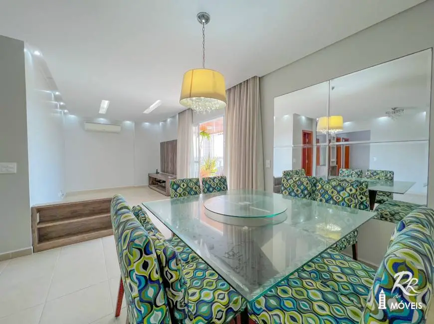 Foto 3 de Apartamento com 3 Quartos à venda, 145m² em Vila Tupi, Praia Grande