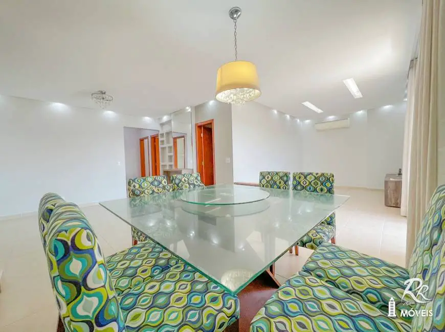Foto 4 de Apartamento com 3 Quartos à venda, 145m² em Vila Tupi, Praia Grande