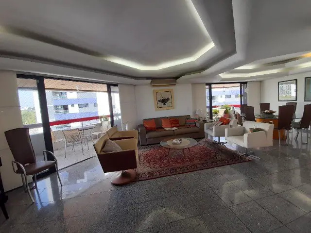 Foto 2 de Apartamento com 4 Quartos à venda, 300m² em Adrianópolis, Manaus