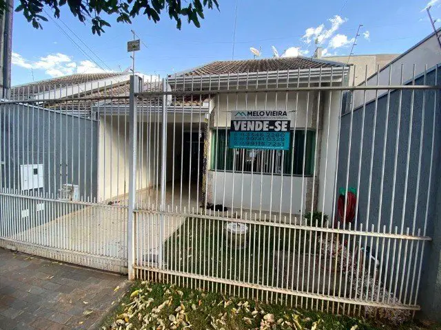 Foto 2 de Casa com 3 Quartos à venda, 150m² em Jardim Monte Rei, Maringá