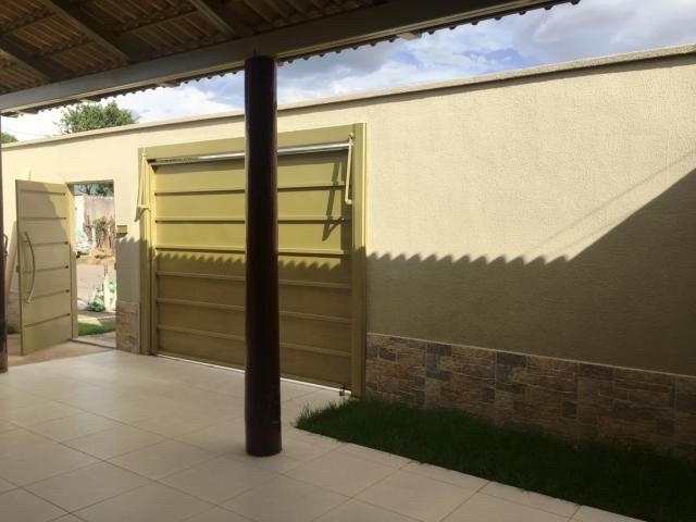 Foto 2 de Casa com 3 Quartos à venda, 137m² em Porto Canoa, Serra