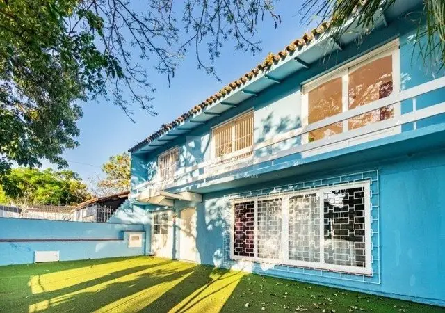 Foto 1 de Casa com 3 Quartos à venda, 270m² em Vila Assunção, Porto Alegre