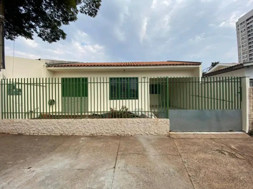 Foto 1 de Casa com 3 Quartos para alugar, 72m² em Vila Nova, Maringá