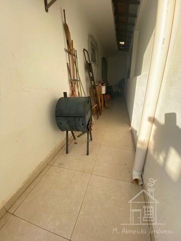 Foto 5 de Casa com 3 Quartos à venda, 360m² em Zona 08, Maringá