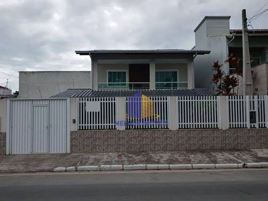 Foto 1 de Casa com 6 Quartos à venda, 300m² em Vila Real, Balneário Camboriú