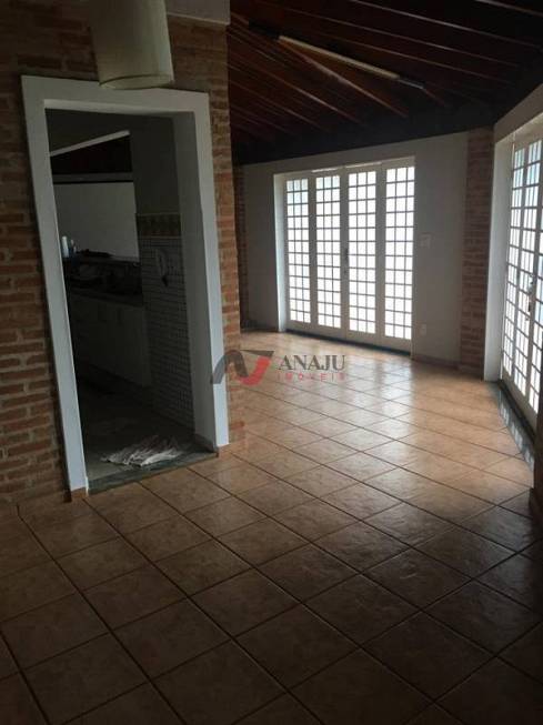 Foto 3 de Casa de Condomínio com 2 Quartos à venda, 264m² em , Jardinópolis