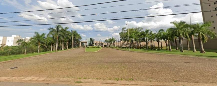 Foto 1 de Casa de Condomínio com 3 Quartos à venda, 225m² em Jardim do Lago, Uberaba