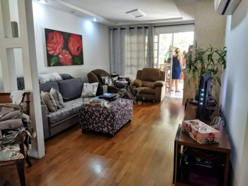 Foto 2 de Casa de Condomínio com 4 Quartos à venda, 320m² em Chácara Flora, São Paulo