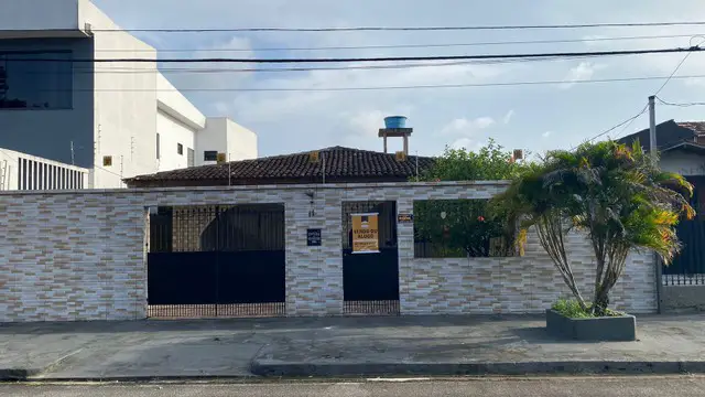 Foto 1 de Casa de Condomínio com 5 Quartos para venda ou aluguel, 400m² em Marambaia, Belém