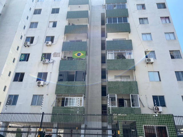 Foto 1 de Apartamento com 1 Quarto à venda, 75m² em Candeias, Jaboatão dos Guararapes