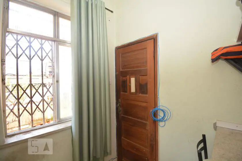 Foto 2 de Apartamento com 1 Quarto para alugar, 30m² em Cascadura, Rio de Janeiro