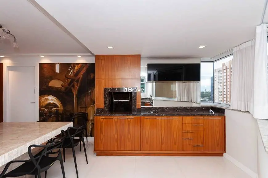 Foto 1 de Apartamento com 2 Quartos para alugar, 136m² em Ecoville, Curitiba