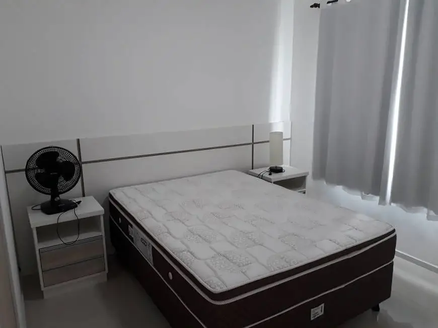 Foto 5 de Apartamento com 2 Quartos para alugar, 10m² em Nacoes, Balneário Camboriú