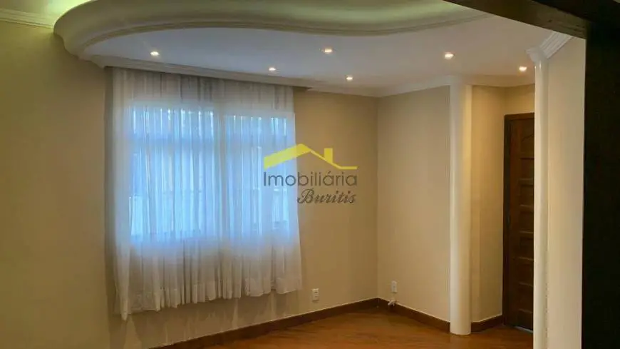 Foto 2 de Apartamento com 3 Quartos à venda, 240m² em Buritis, Belo Horizonte