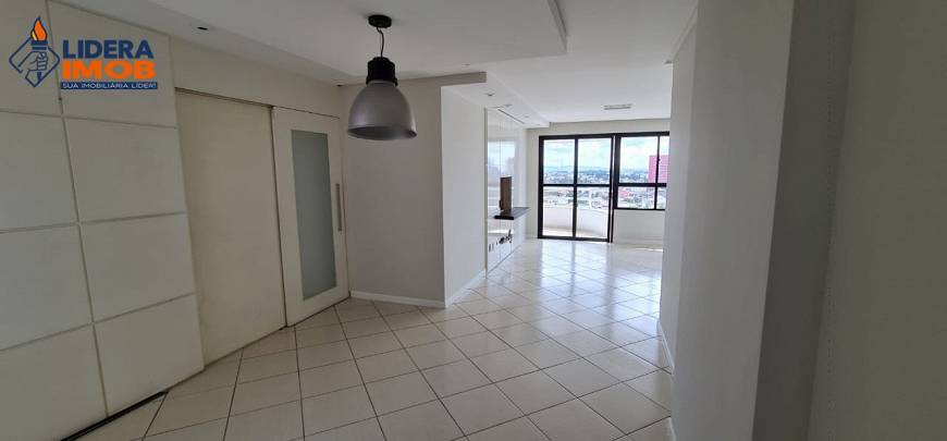 Foto 1 de Apartamento com 3 Quartos à venda, 120m² em Capuchinhos, Feira de Santana