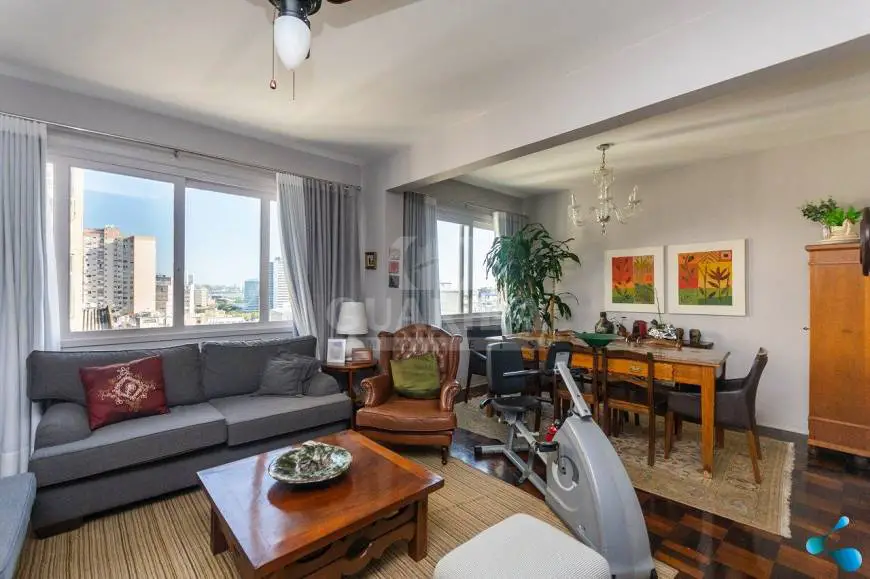 Foto 1 de Apartamento com 3 Quartos à venda, 122m² em Centro, Porto Alegre