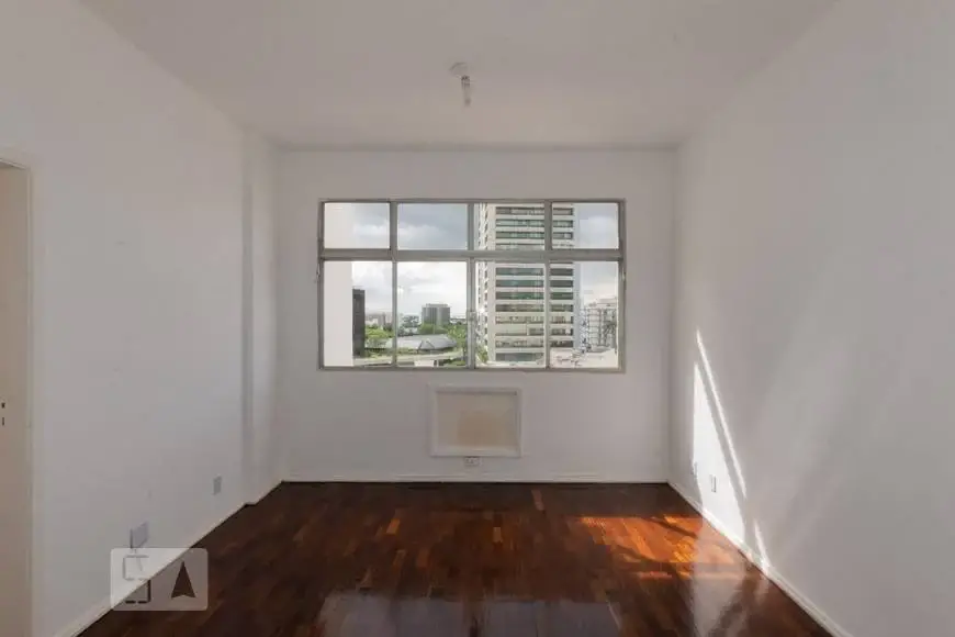 Foto 1 de Apartamento com 3 Quartos para alugar, 105m² em Maracanã, Rio de Janeiro