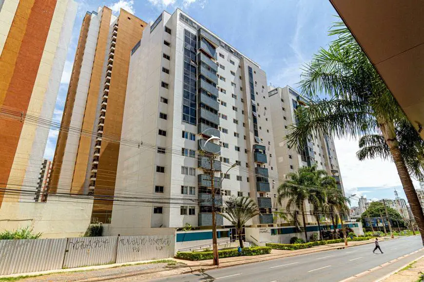 Foto 1 de Apartamento com 3 Quartos para alugar, 103m² em Norte, Brasília