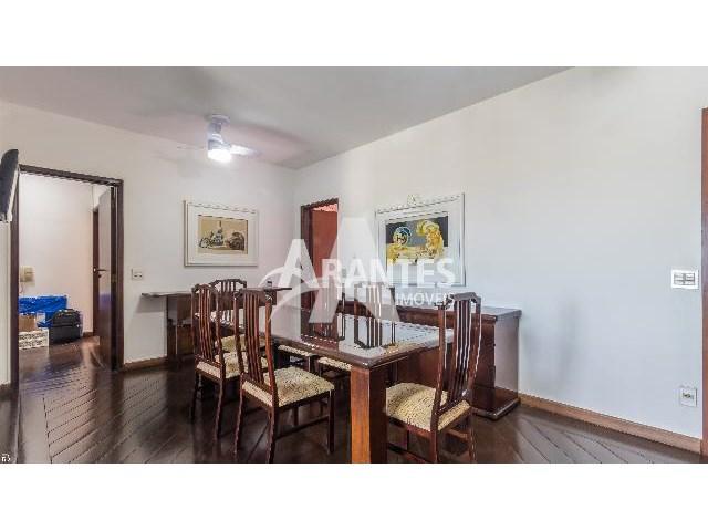 Foto 1 de Apartamento com 3 Quartos à venda, 234m² em Rezende Junqueira, Uberlândia