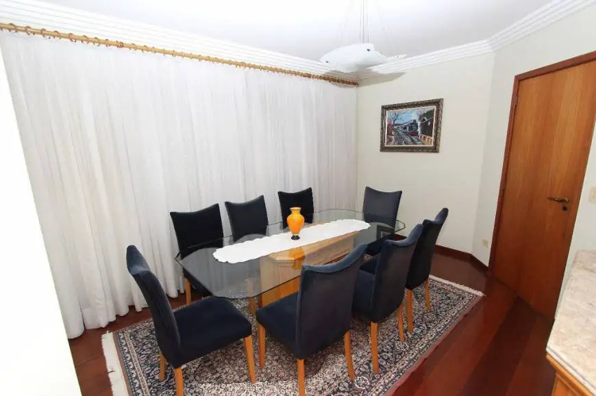 Foto 1 de Apartamento com 3 Quartos à venda, 237m² em Vila Regente Feijó, São Paulo