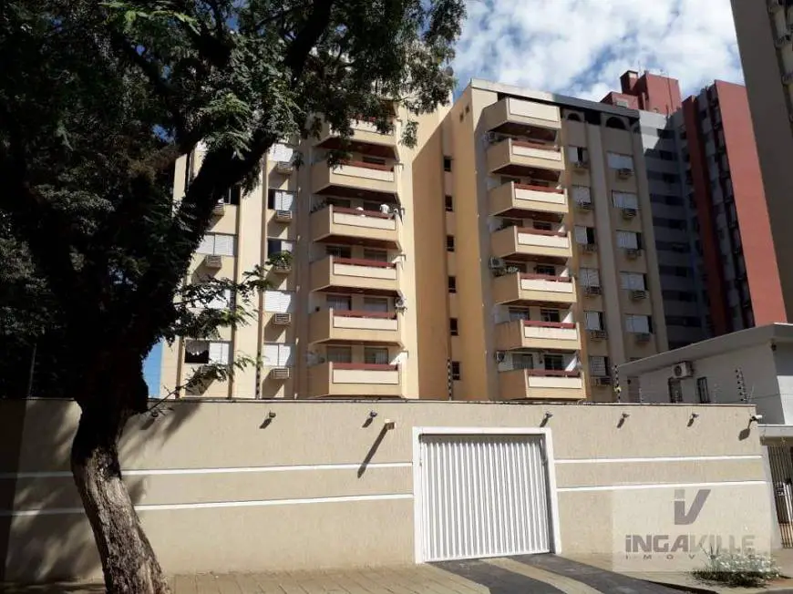 Foto 1 de Apartamento com 3 Quartos à venda, 108m² em Zona 07, Maringá
