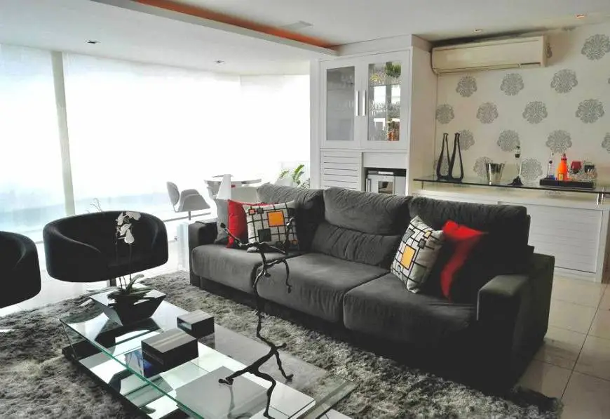 Foto 1 de Apartamento com 4 Quartos à venda, 289m² em Icaraí, Niterói