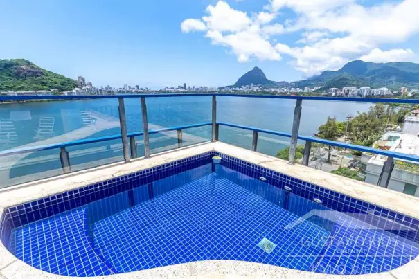 Foto 1 de Apartamento com 4 Quartos à venda, 495m² em Lagoa, Rio de Janeiro