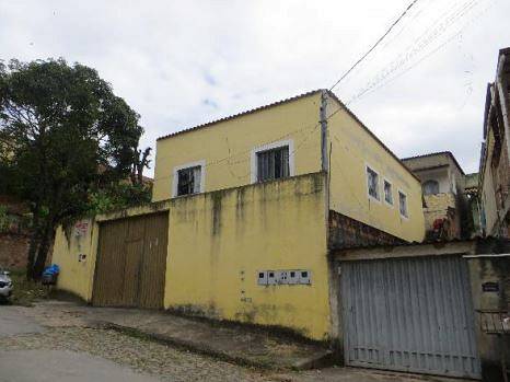 Foto 1 de Casa com 2 Quartos à venda, 67m² em Baronesa , Santa Luzia