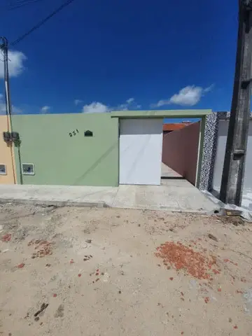 Foto 1 de Casa com 2 Quartos à venda, 70m² em Icarai, Caucaia