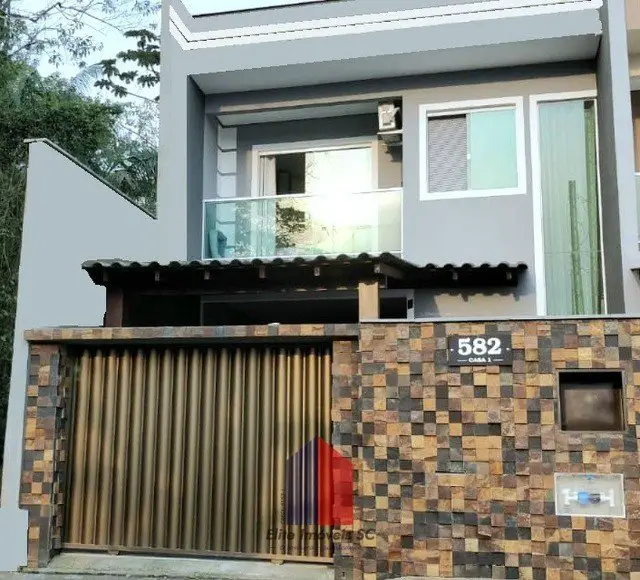 Foto 1 de Casa com 2 Quartos à venda, 102m² em Nova Brasília, Joinville