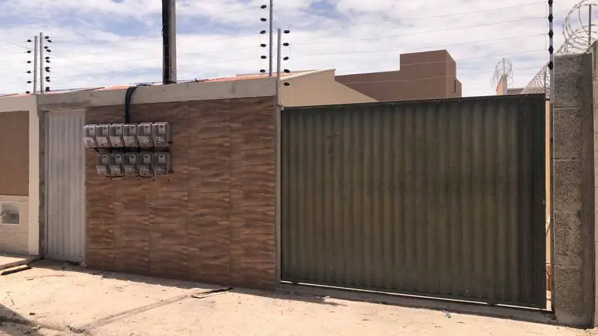 Foto 1 de Casa com 2 Quartos para alugar, 45m² em Tabajara, Aquiraz