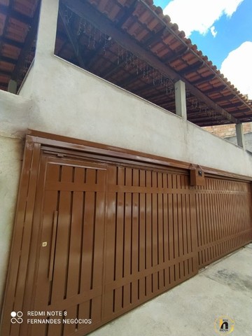 Foto 1 de Casa com 3 Quartos à venda, 220m² em Baronesa , Santa Luzia